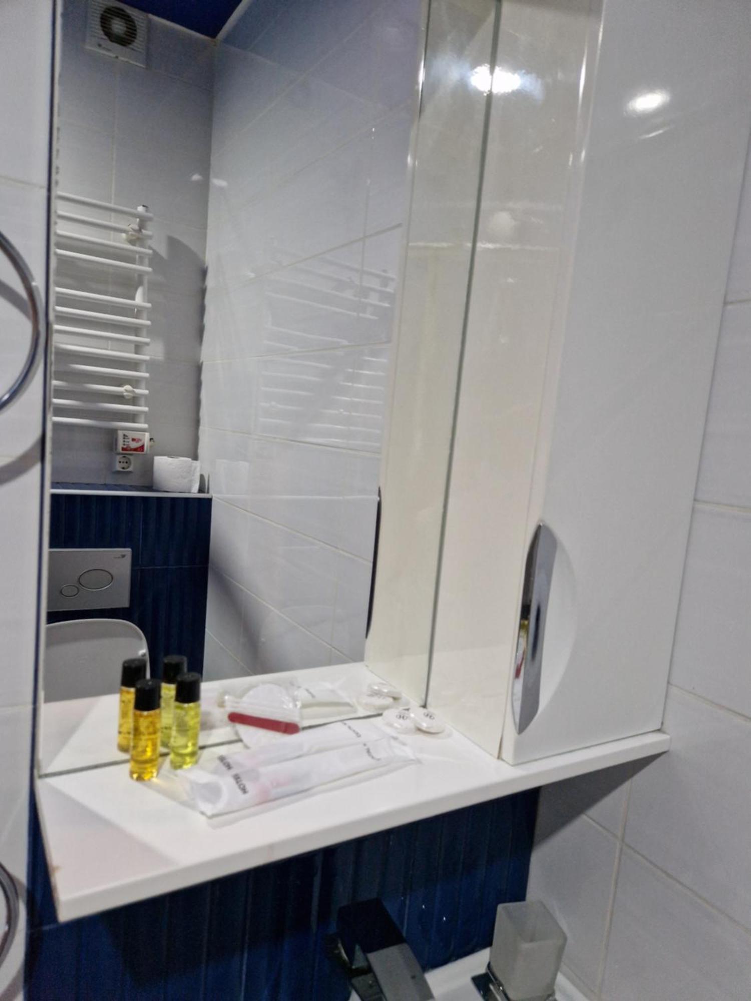 Hotel New Royal Tbilisi Bagian luar foto